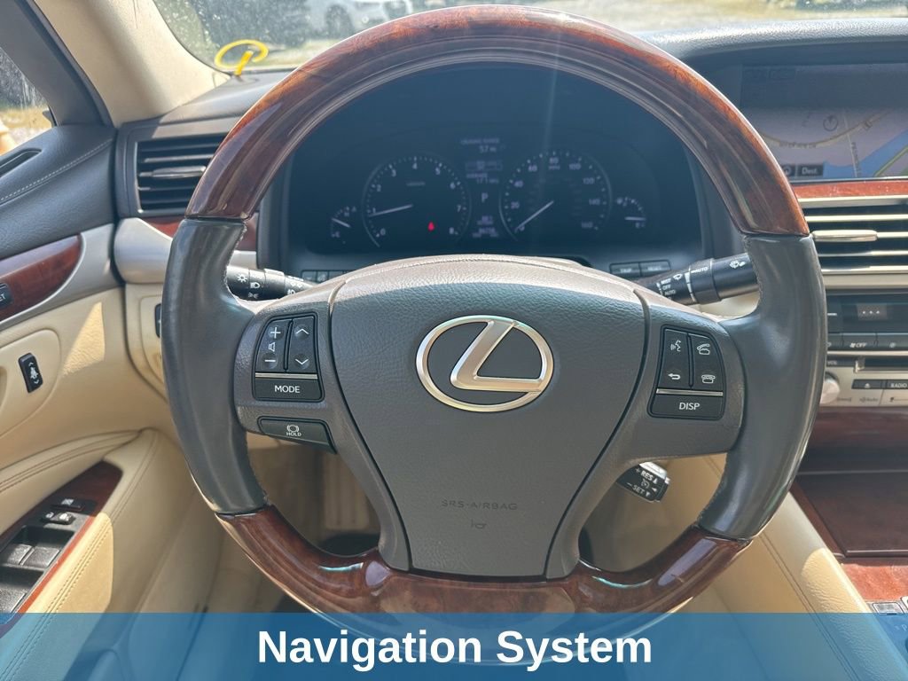 Used 2015 Lexus LS 460 w/ Comfort Package RWD image 18