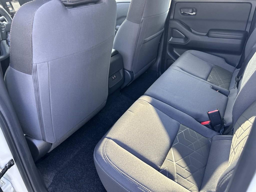 New 2026 Nissan Frontier SV w/ All-Weather Content Package AWD/4WD image 18