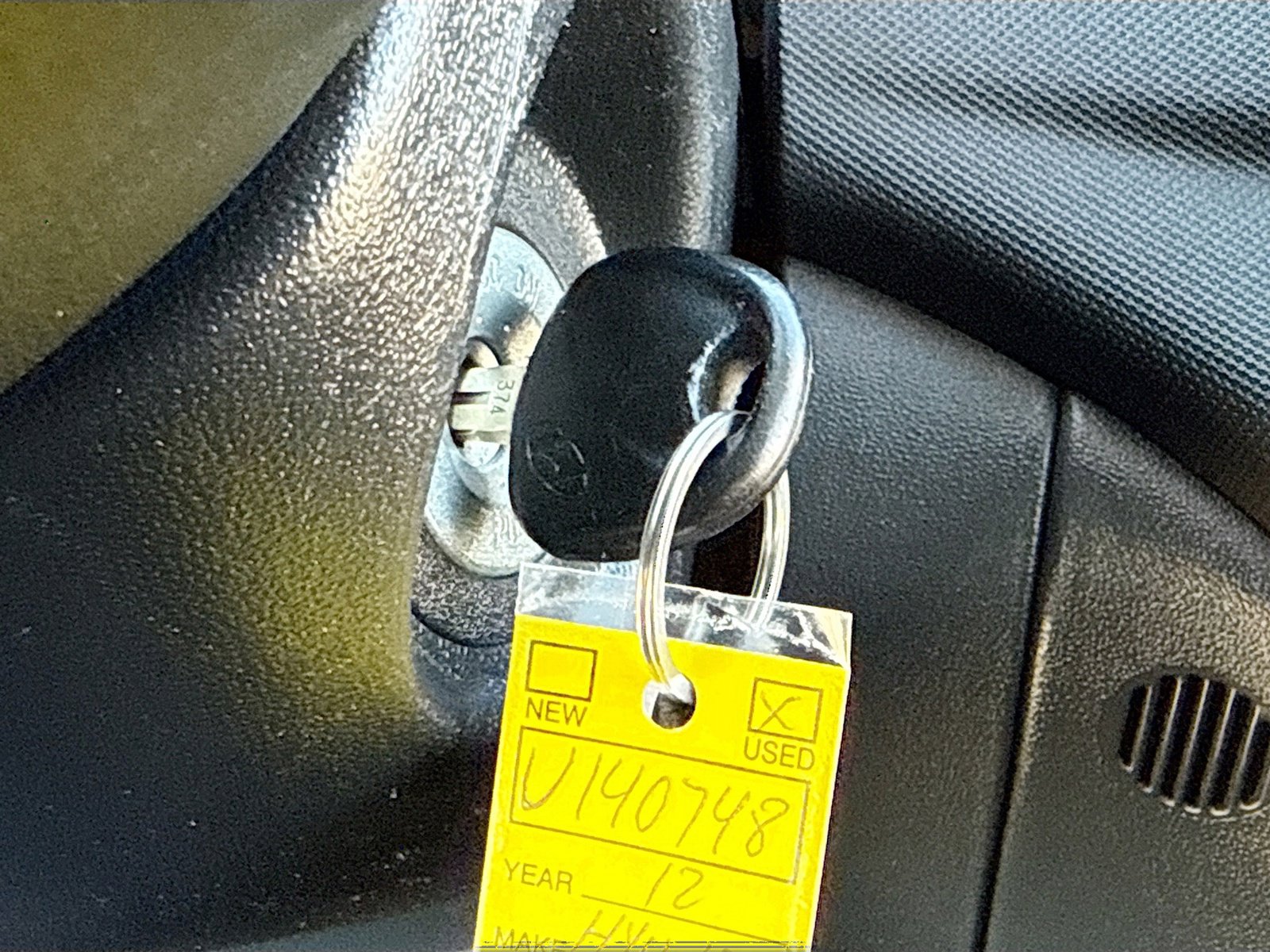 Used 2012 Hyundai Elantra GLS image 9