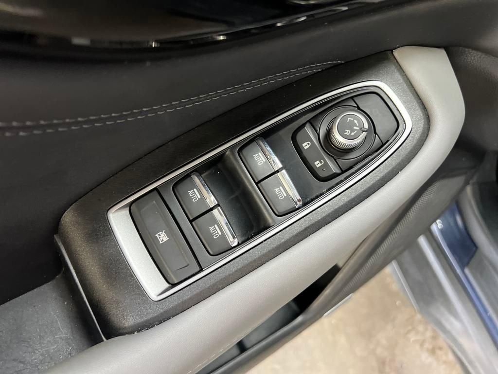 Used 2023 Subaru Outback Limited image 11