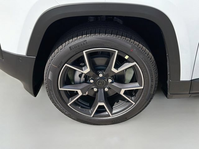 New 2026 Jeep Cherokee Overland w/ Advanced Pro Tech Group AWD/4WD image 33