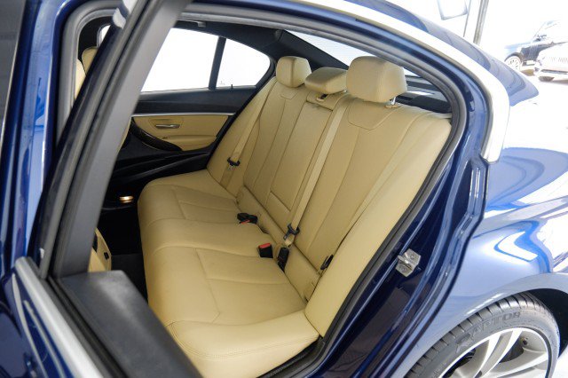 Used 2017 BMW 330i xDrive Sedan AWD/4WD image 51
