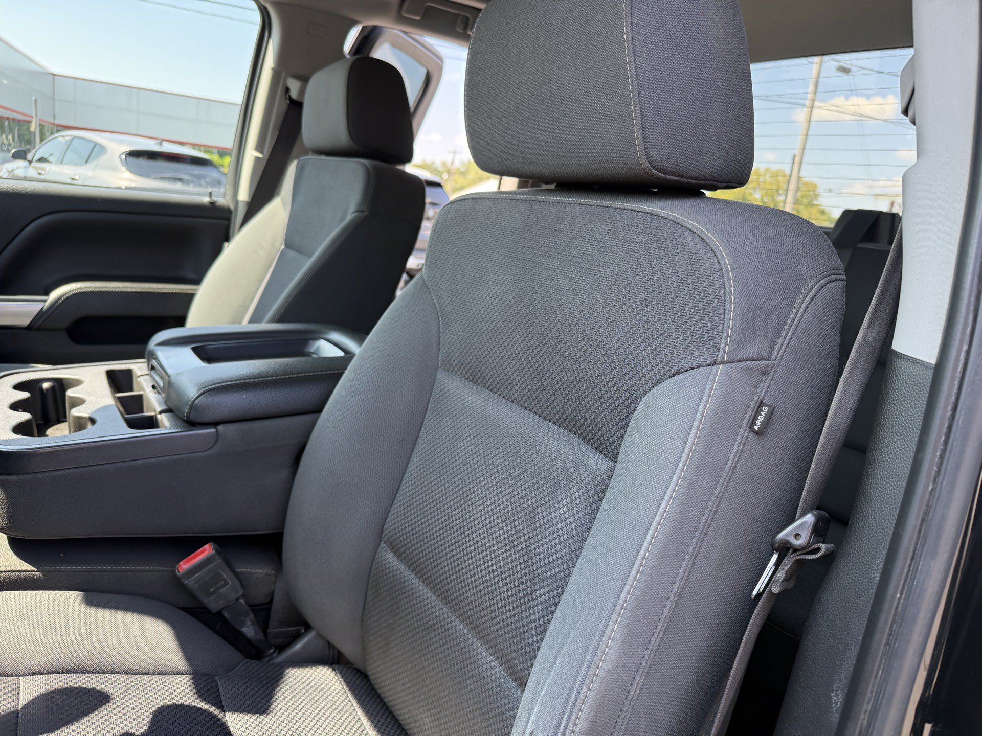 Used 2019 Chevrolet Silverado 1500 LT w/ All Star Edition AWD/4WD image 28
