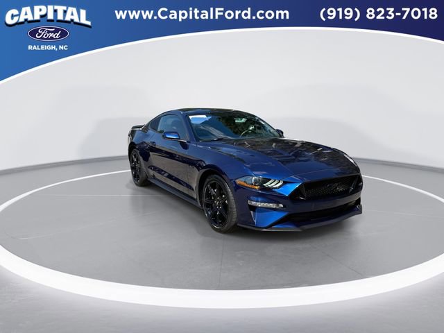 Used 2019 Ford Mustang GT w/ Equipment Group 301A RWD image 2