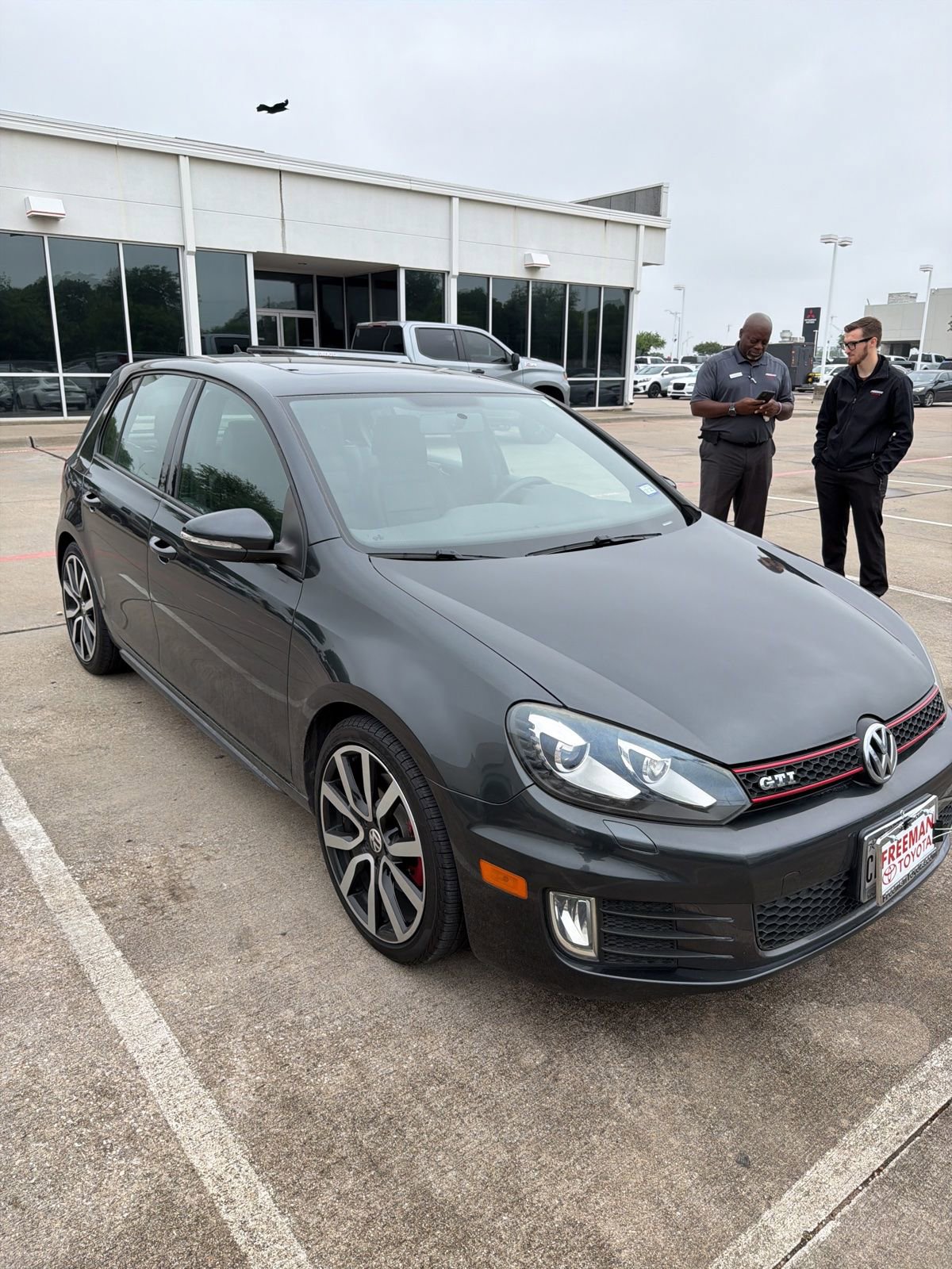 Used 2012 Volkswagen GTI 4-Door FWD image 4