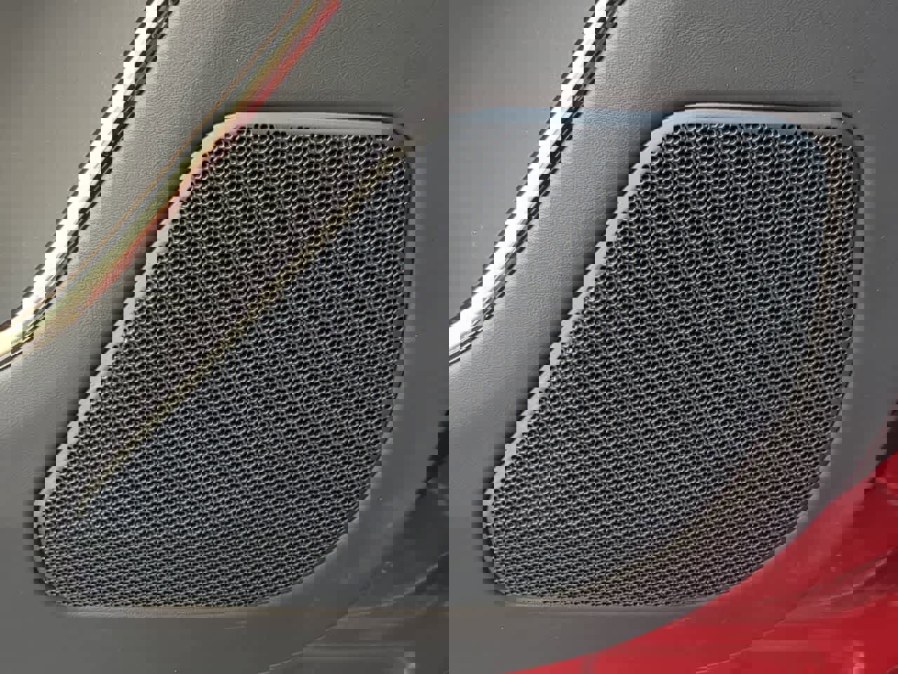 Used 2025 Land Rover Range Rover Sport SE image 33