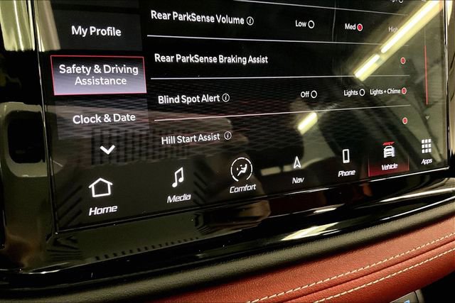 Used 2023 Dodge Durango SRT Hellcat image 35