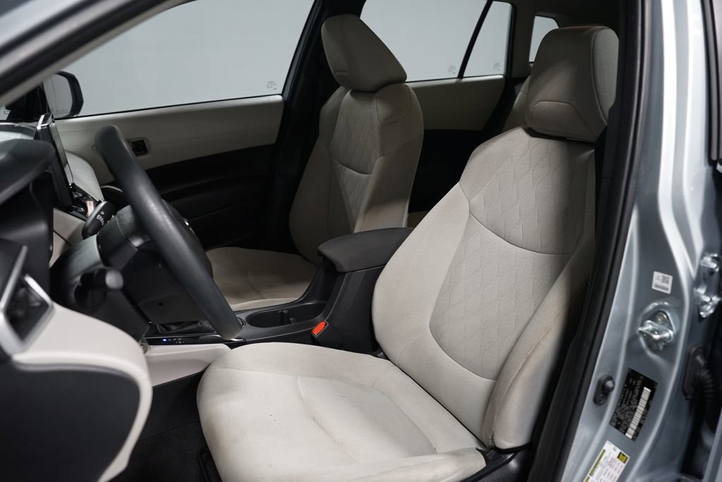 Certified 2025 Toyota Corolla Cross L image 24