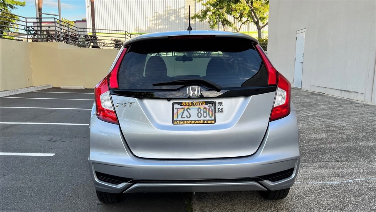 Used 2020 Honda Fit LX image 4