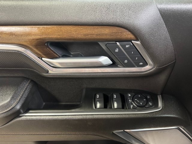 Used 2025 Chevrolet Silverado 3500 High Country w/ High Country Premium Package image 16