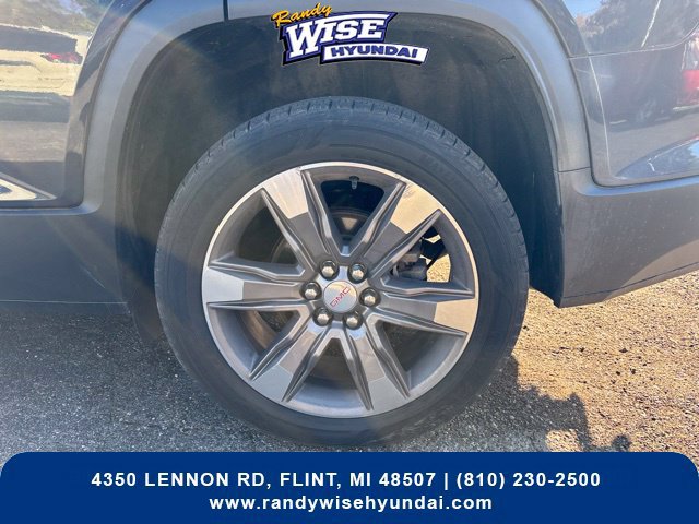 Used 2019 GMC Acadia SLT w/ LPO, Cargo Package AWD/4WD image 36