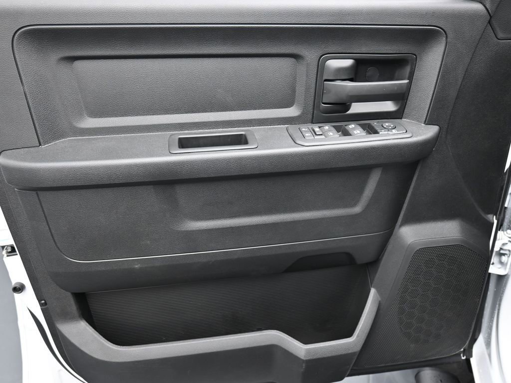 New 2026 RAM 3500 Tradesman image 9