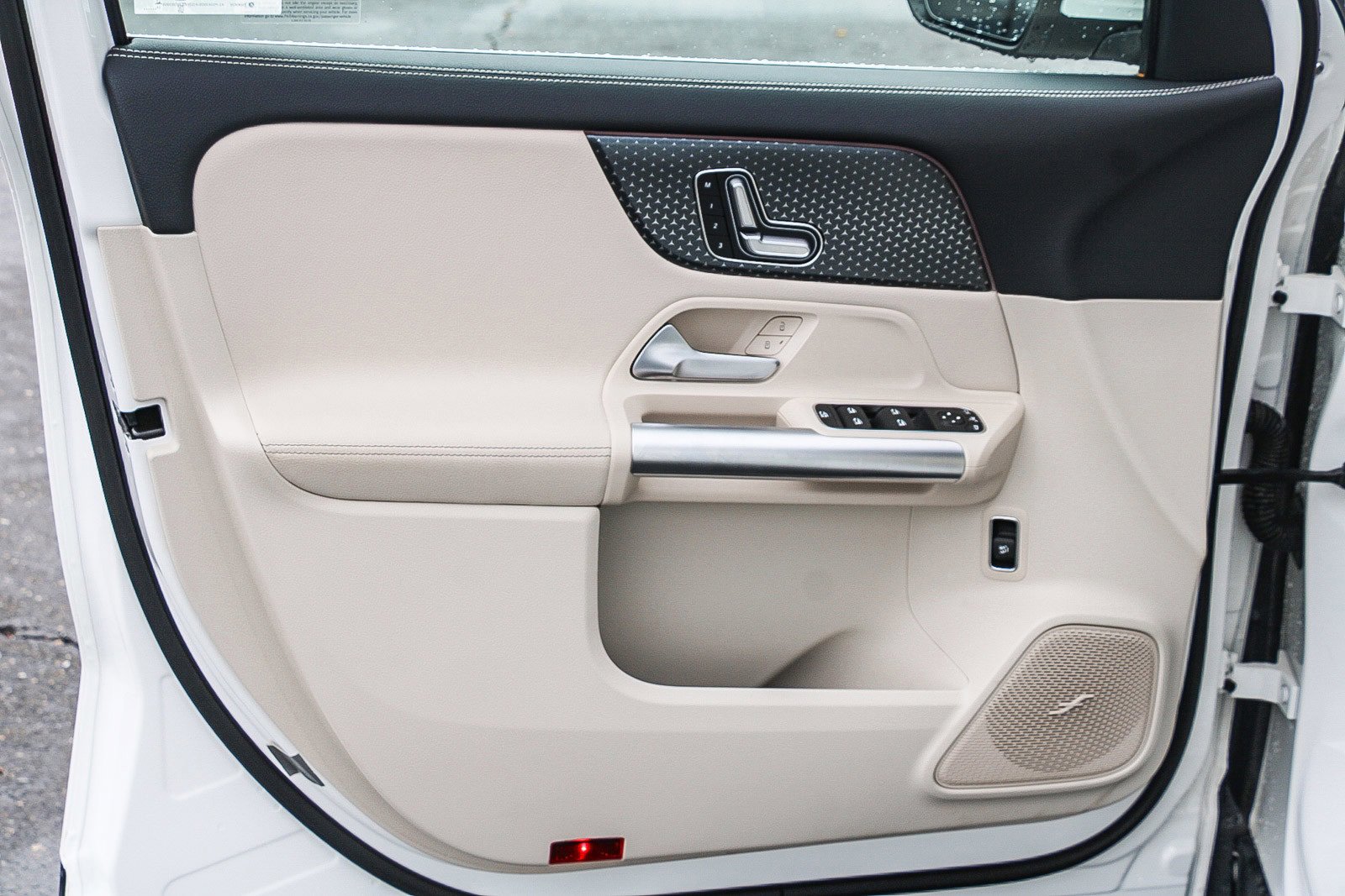 Certified 2025 Mercedes-Benz GLA 250 image 19