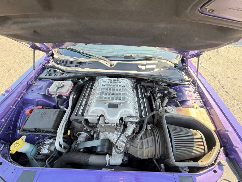 Used 2019 Dodge Challenger SRT Hellcat Redeye image 31