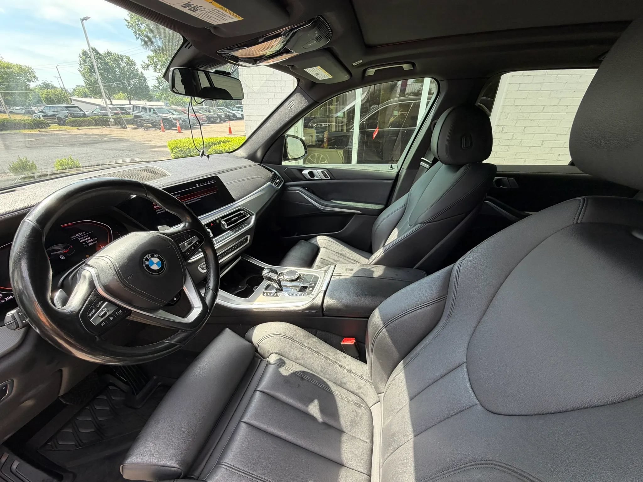 Used 2019 BMW X5 xDrive40i w/ Premium Package 2 AWD/4WD image 24