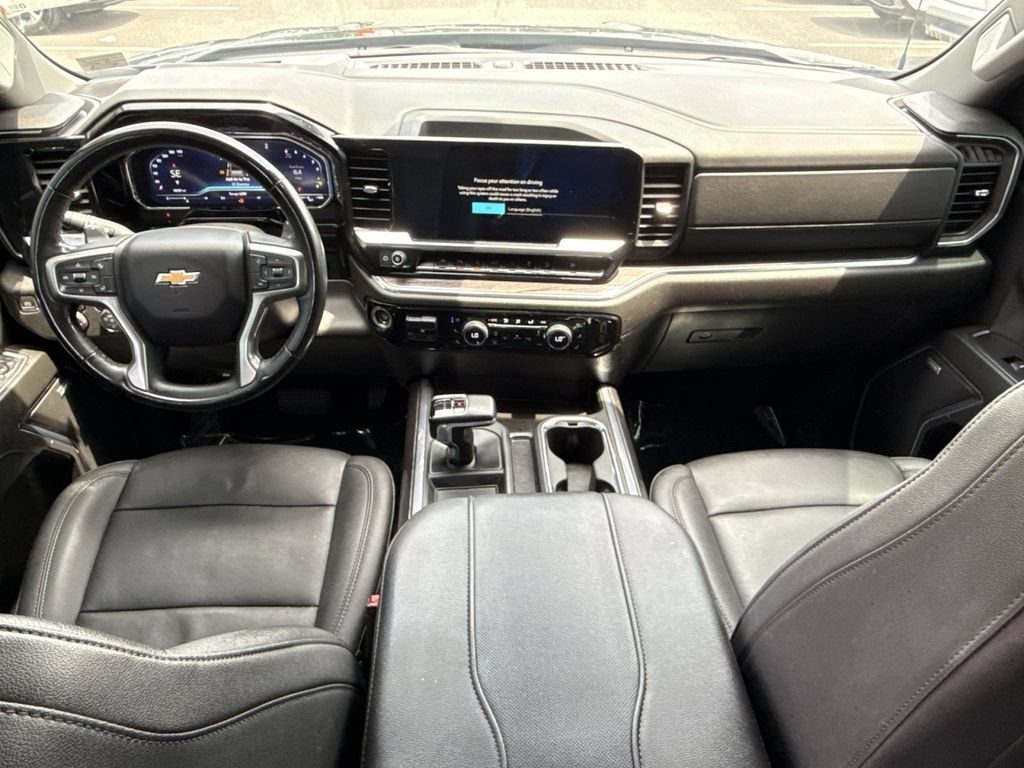 Used 2024 Chevrolet Silverado 1500 LTZ w/ Z71 Off-Road Package AWD/4WD image 23