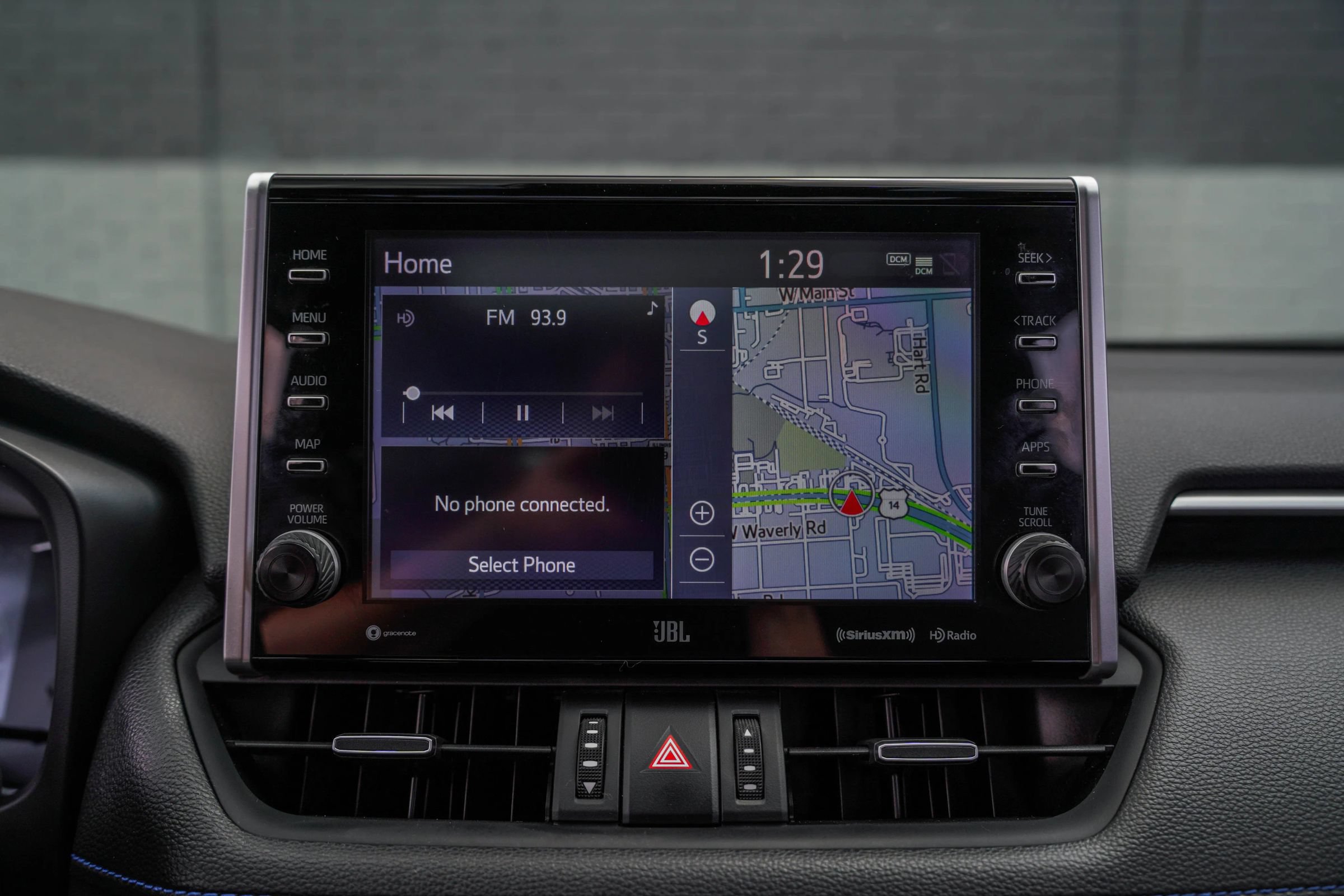 Used 2022 Toyota RAV4 XSE AWD/4WD image 21