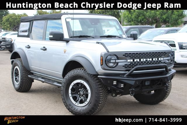 Used 2022 Ford Bronco Badlands AWD/4WD image 1