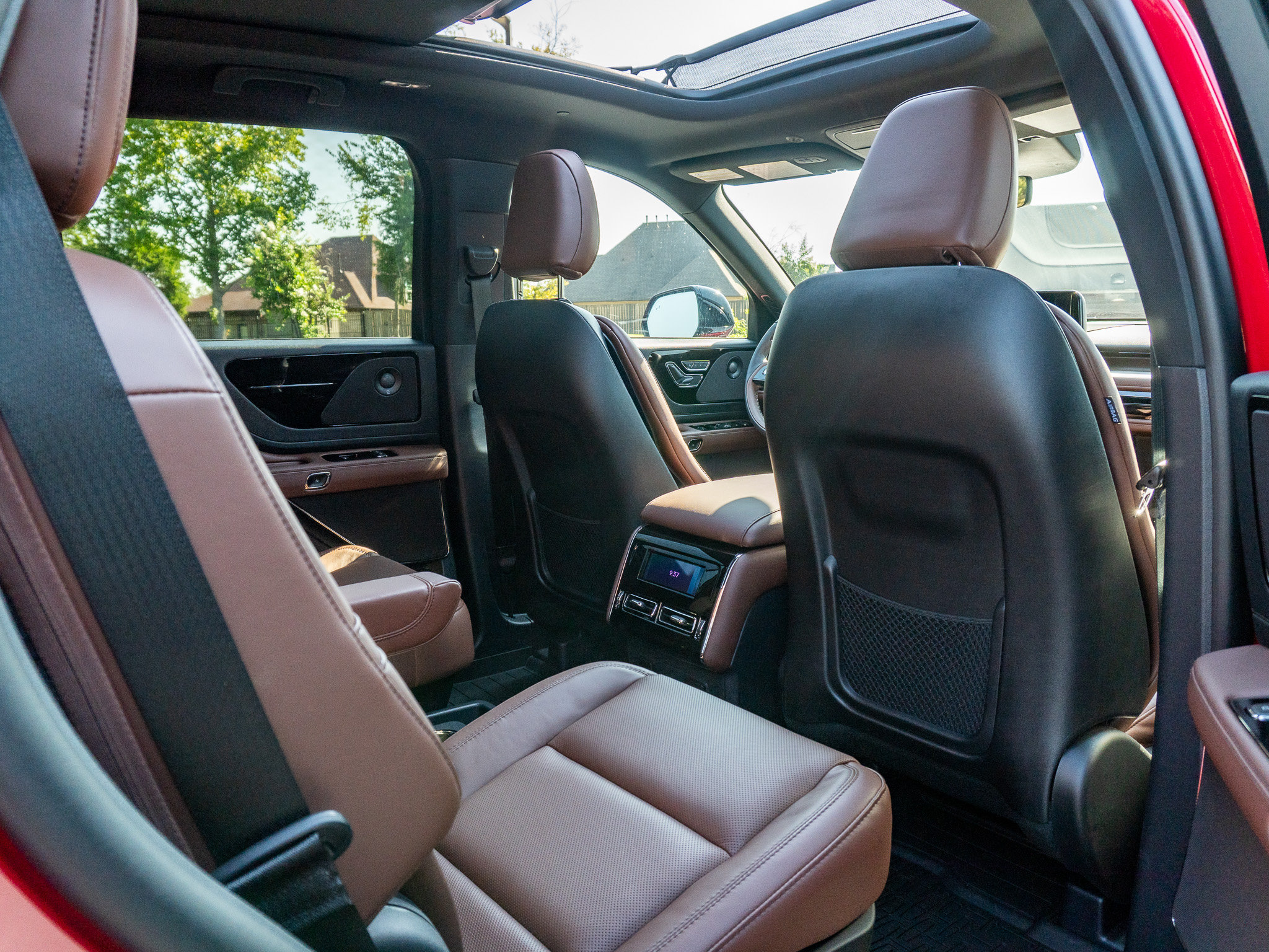 Used 2026 Lincoln Aviator Reserve AWD/4WD image 17