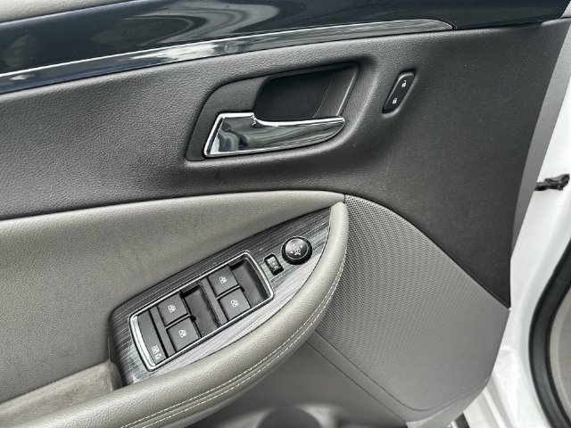 Used 2019 Chevrolet Impala LT w/ Sunroof and Spoiler Package FWD image 24