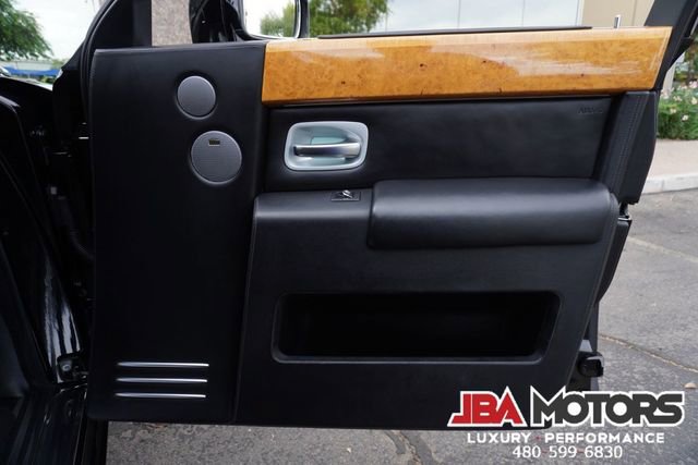 Used 2005 Rolls-Royce Phantom Sedan image 96