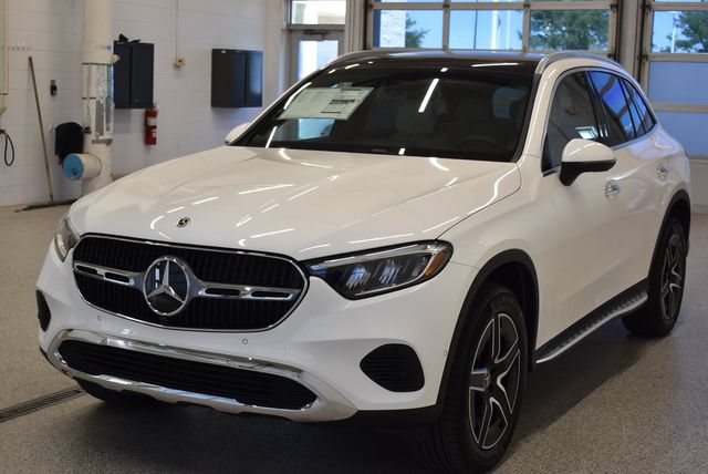 New 2026 Mercedes-Benz GLC 300 4MATIC image 9