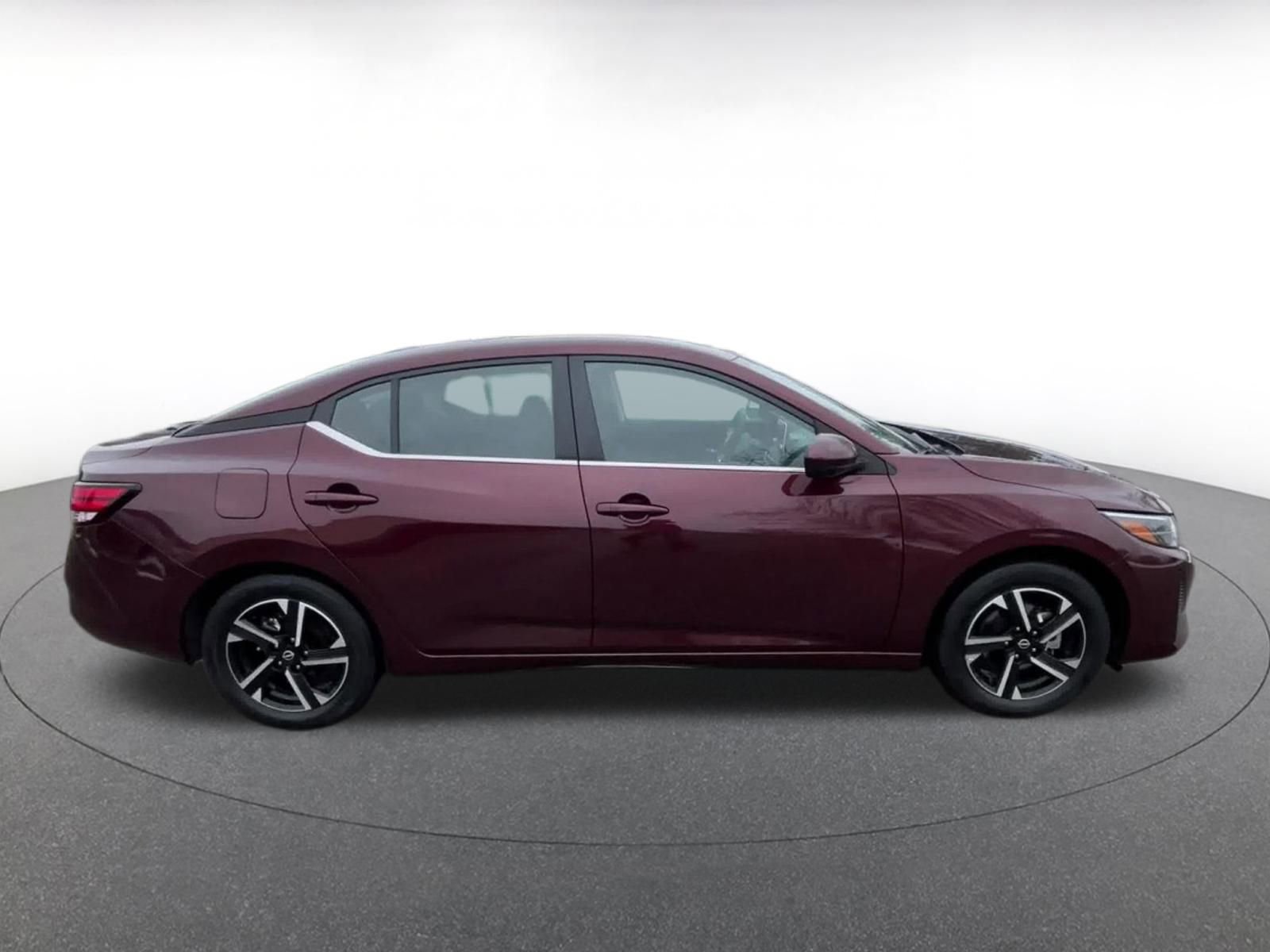 Used 2025 Nissan Sentra SV image 16