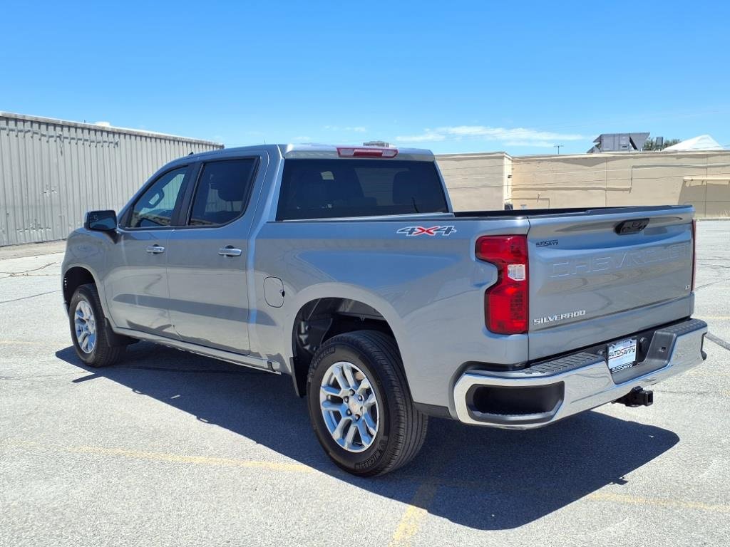 Used 2024 Chevrolet Silverado 1500 LT image 17