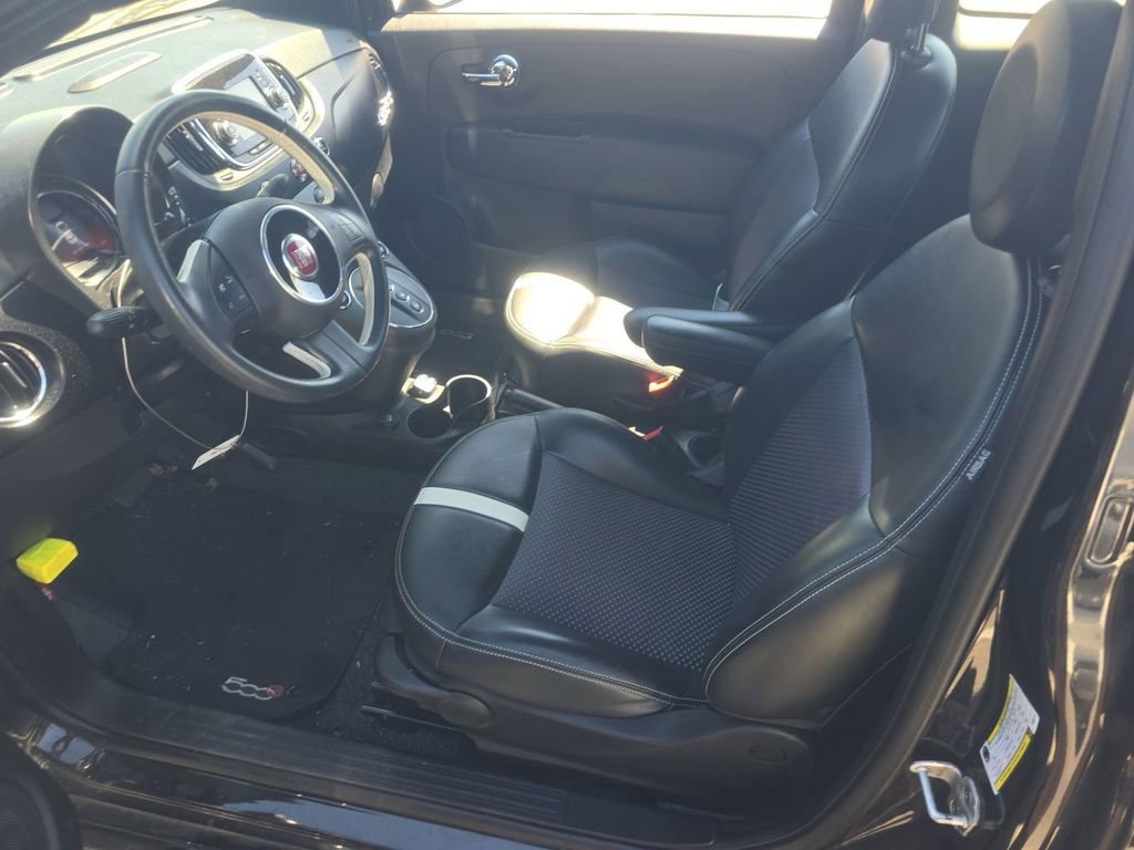 Used 2019 FIAT 500 e FWD image 3