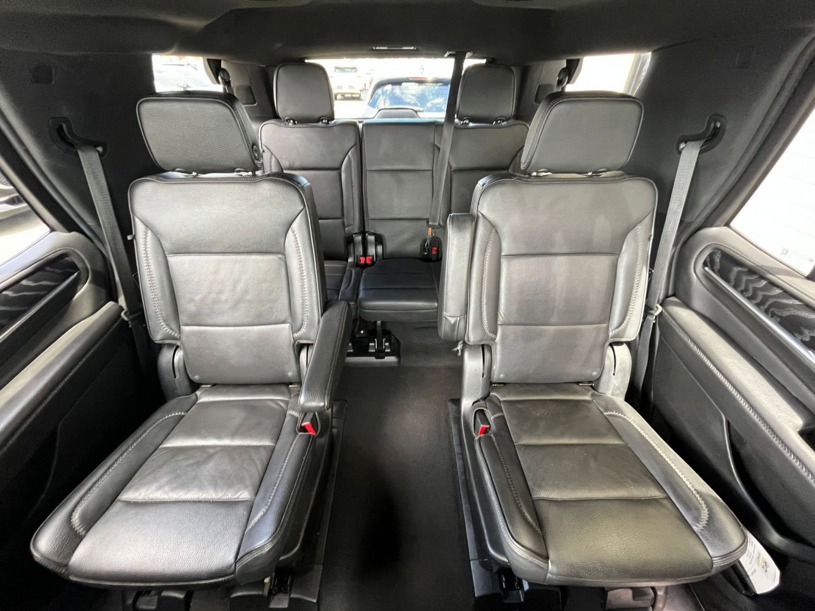 Used 2023 GMC Yukon Denali AWD/4WD image 40