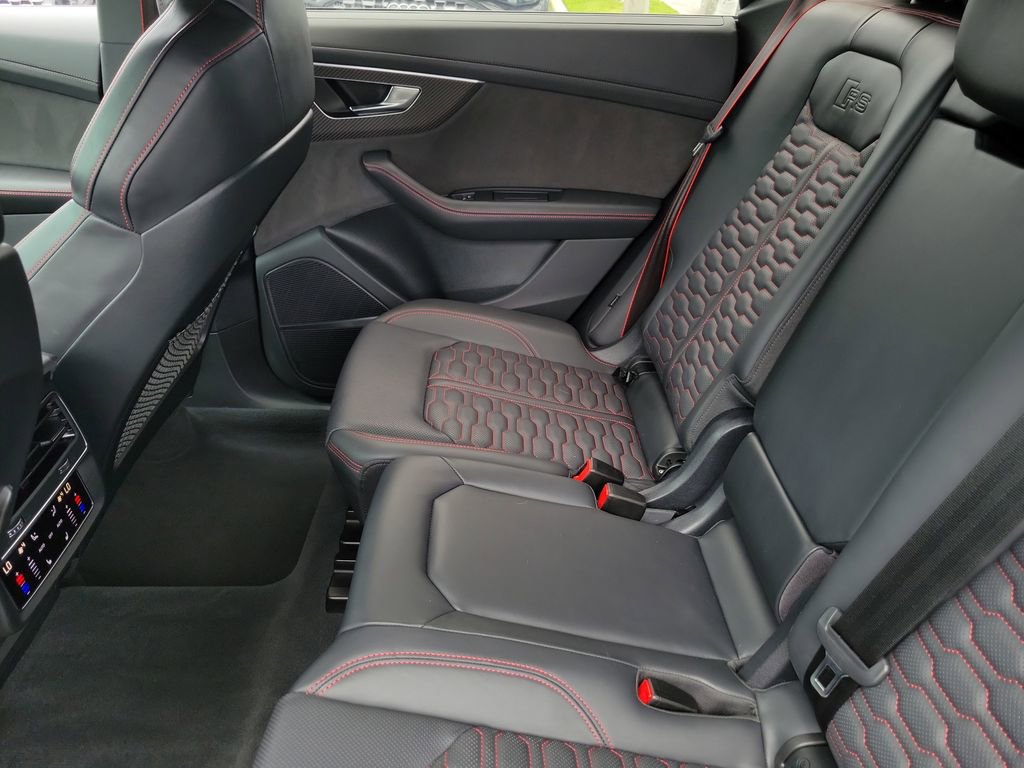 Used 2024 Audi RS Q8 AWD/4WD image 25