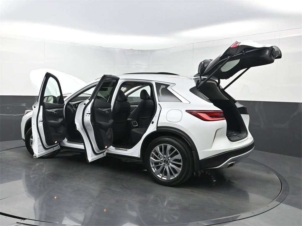 Used 2023 INFINITI QX50 Luxe image 39