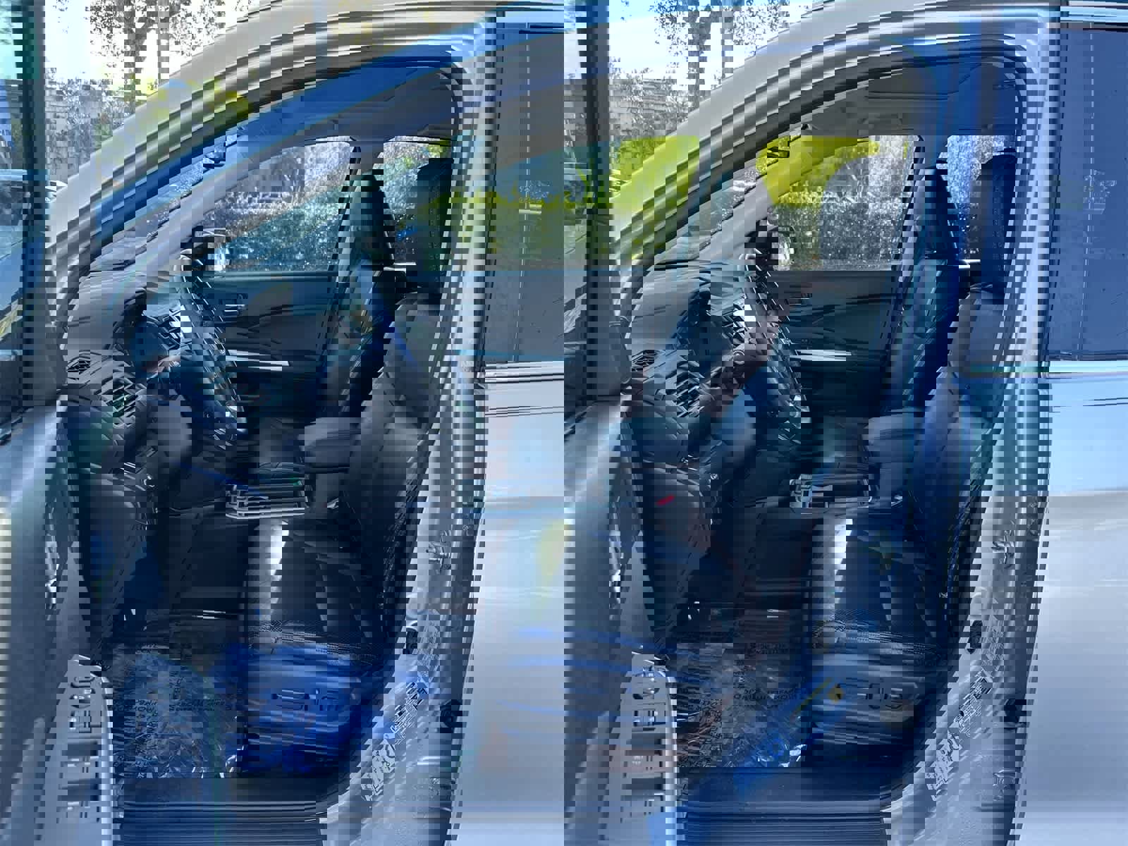 Used 2016 Honda CR-V EX-L image 2