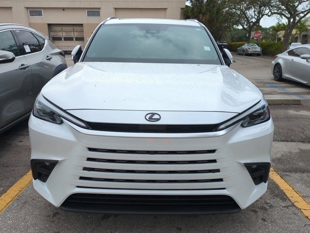 New 2026 Lexus TX 550h AWD Plug-In Hybrid image 8