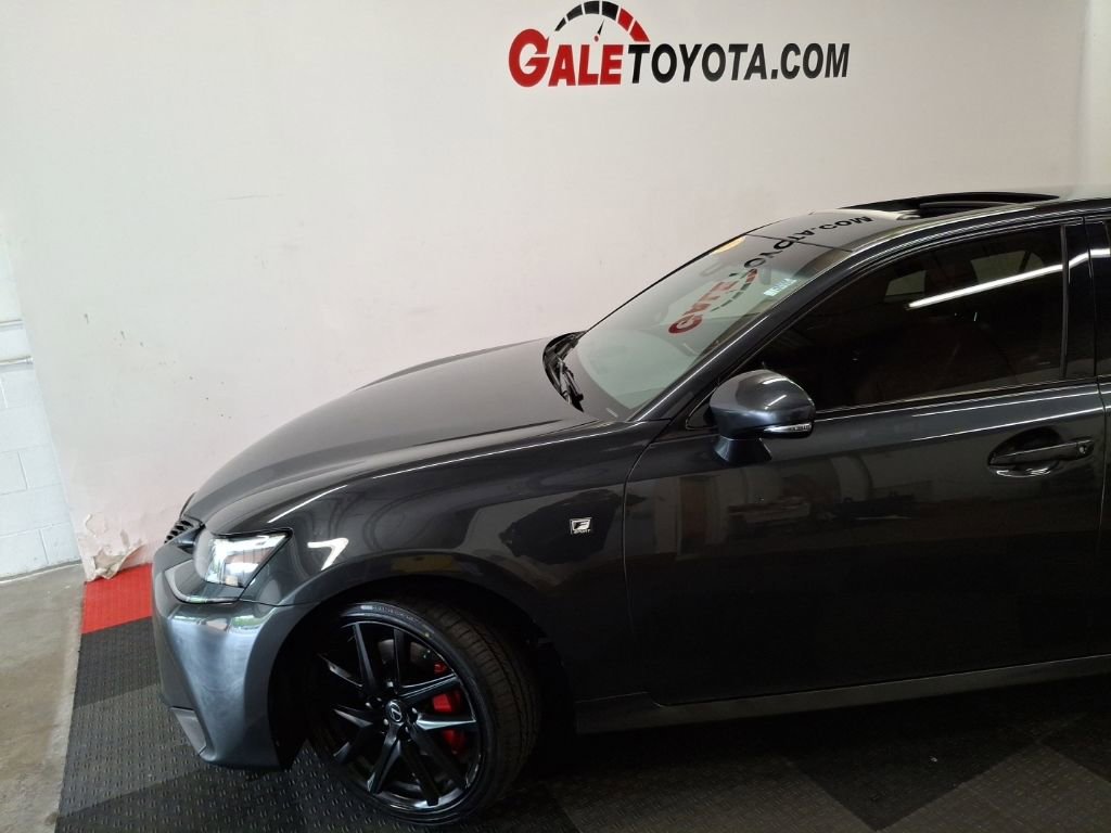 Used 2018 Lexus GS 350 F Sport AWD/4WD image 3