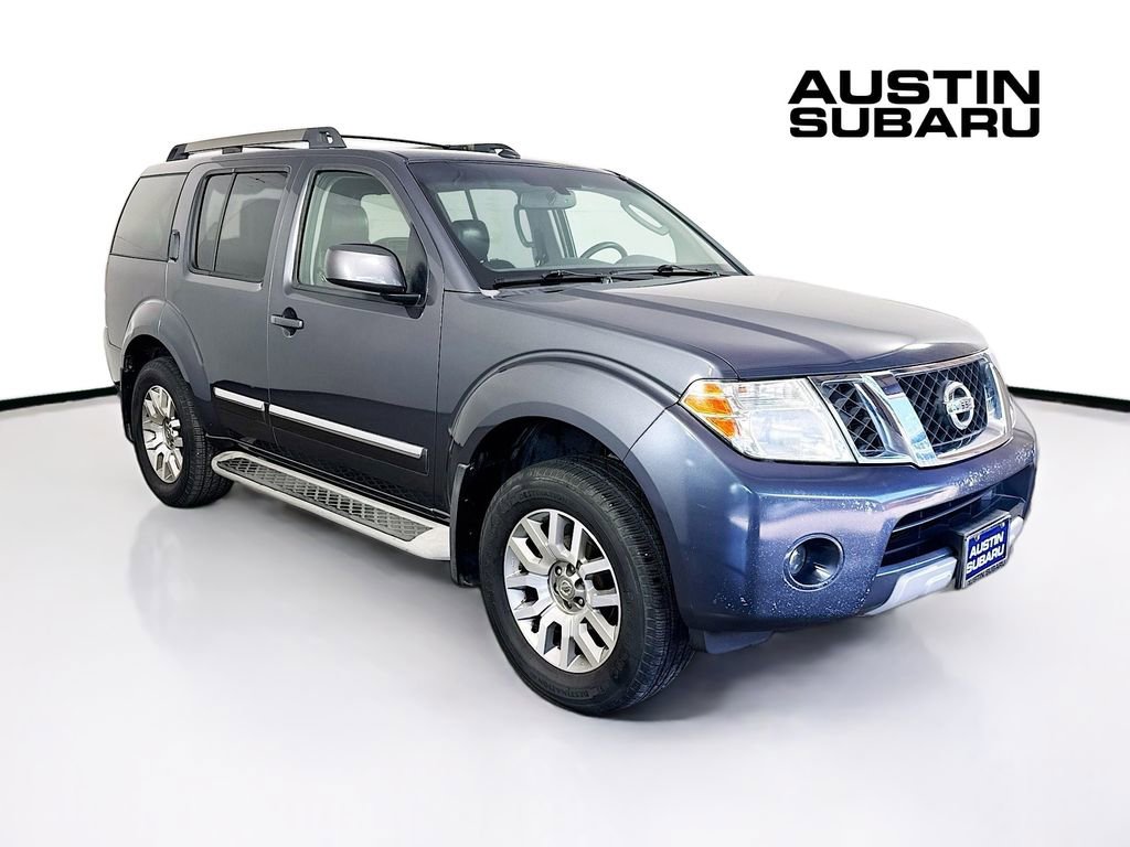 Used 2012 Nissan Pathfinder LE RWD image 1