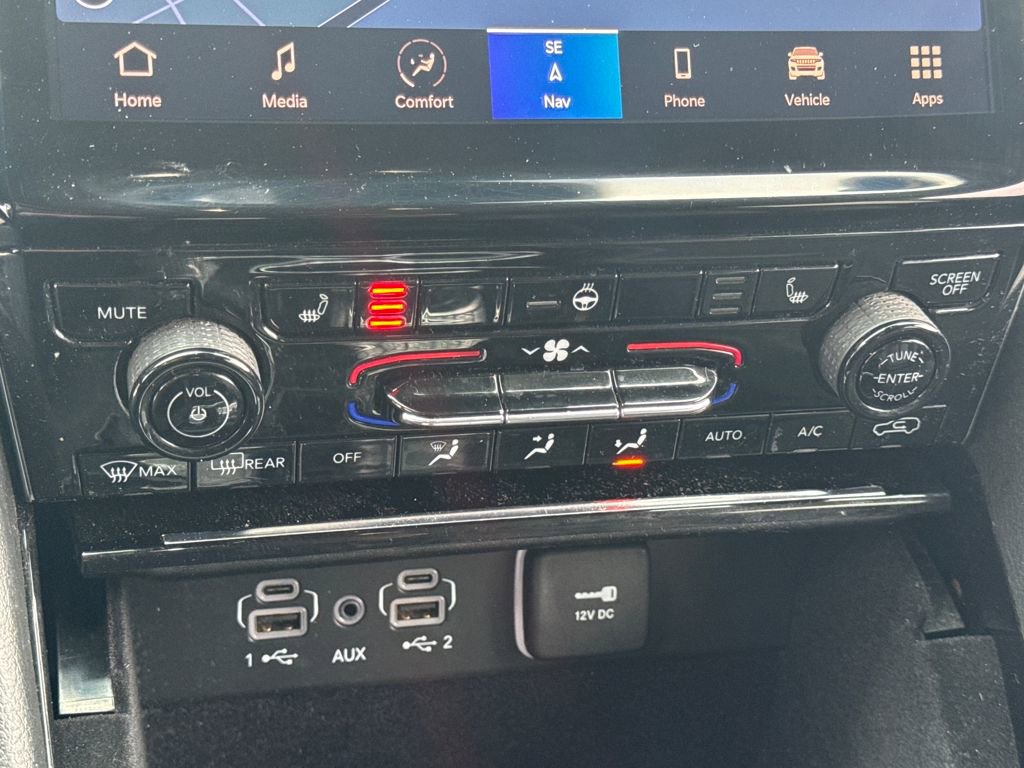 Used 2021 Jeep Grand Cherokee L Limited image 22