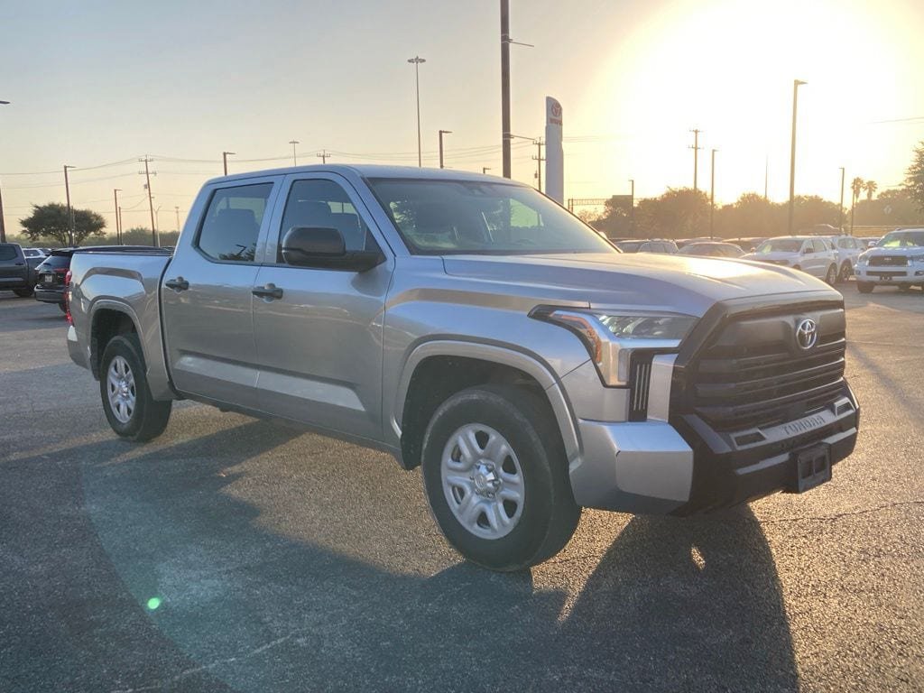 Used 2025 Toyota Tundra SR w/ SR Tow Package RWD image 3