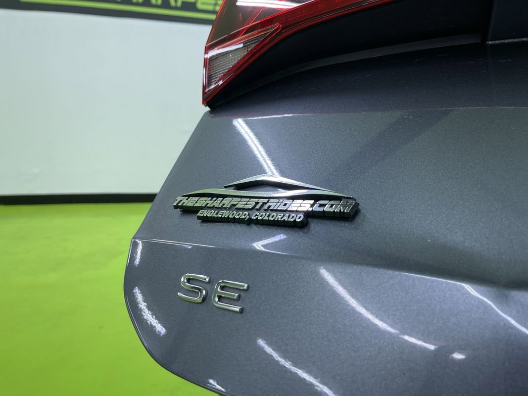 Used 2022 Volkswagen Taos SE w/ IQ.Drive SE Package image 12