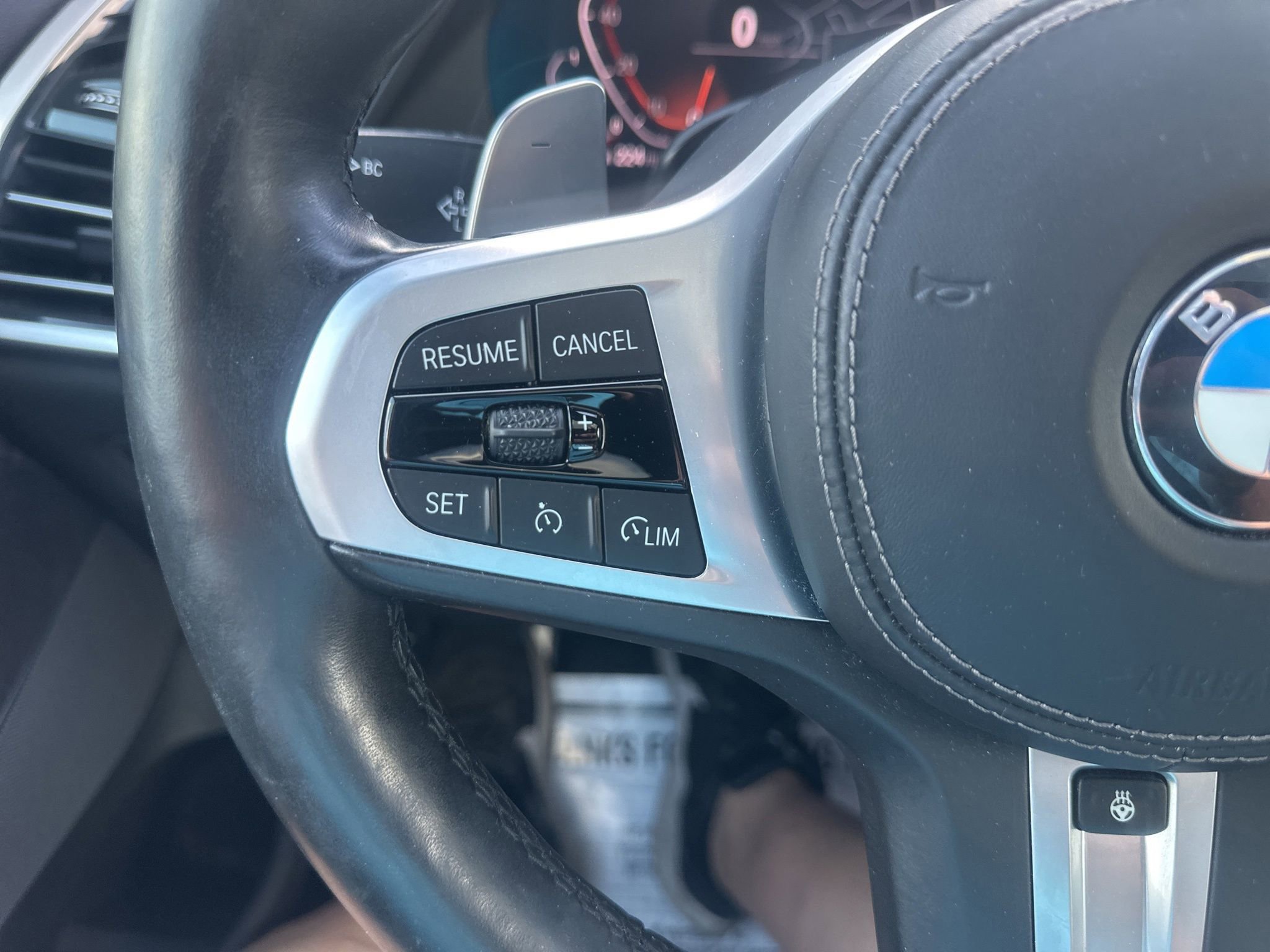 Used 2020 BMW X5 xDrive40i w/ M Sport Package AWD/4WD image 30