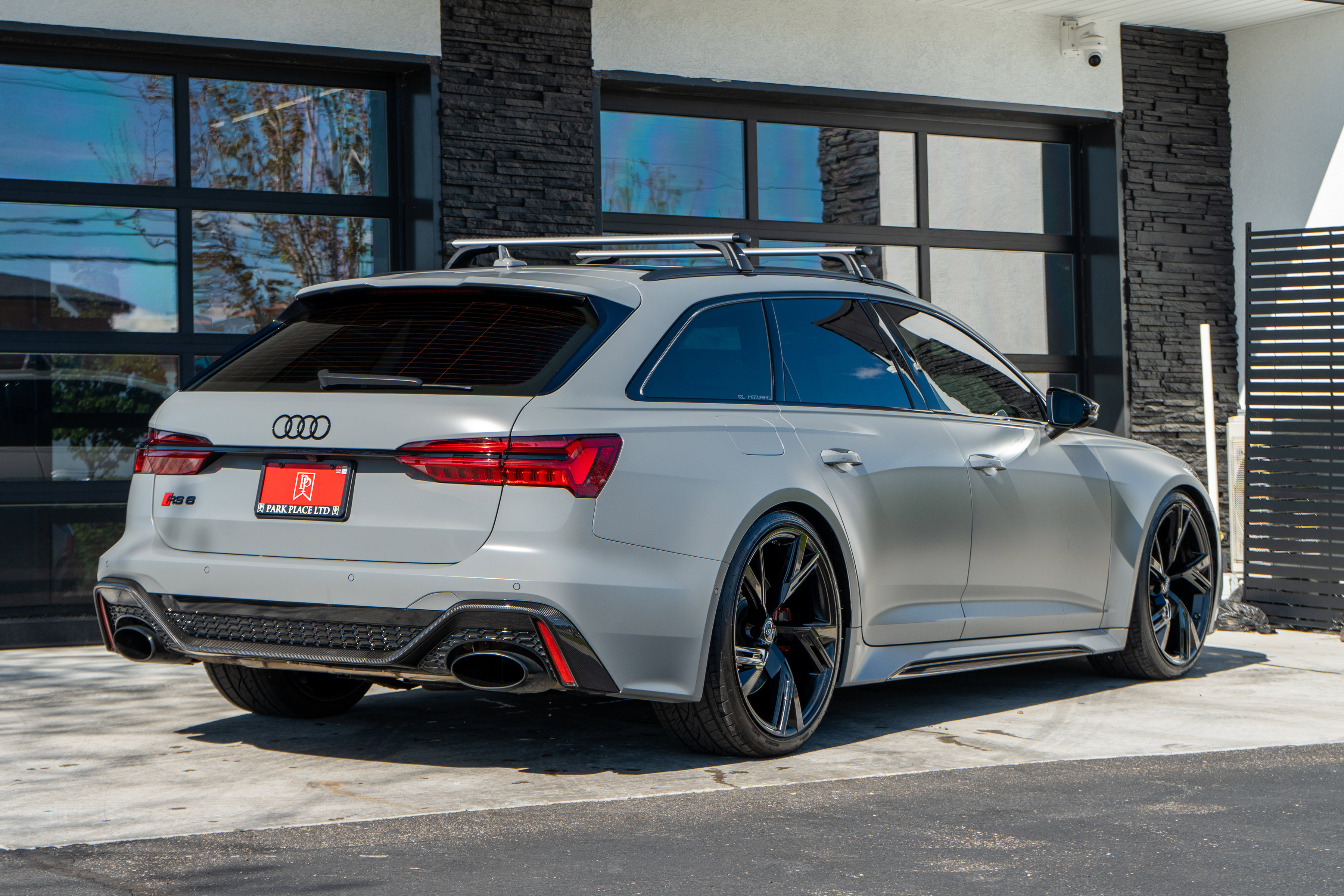 Used 2021 Audi RS 6 AWD/4WD image 9