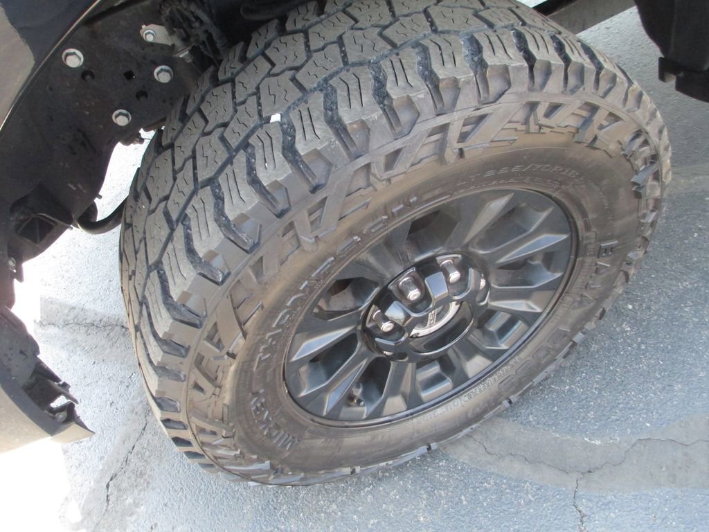 Used 2021 Ford F350 Lariat AWD/4WD image 13