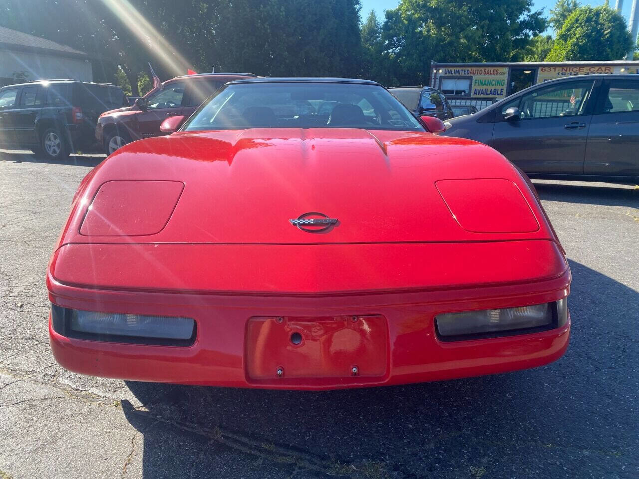 Used 1995 Chevrolet Corvette Coupe image 3