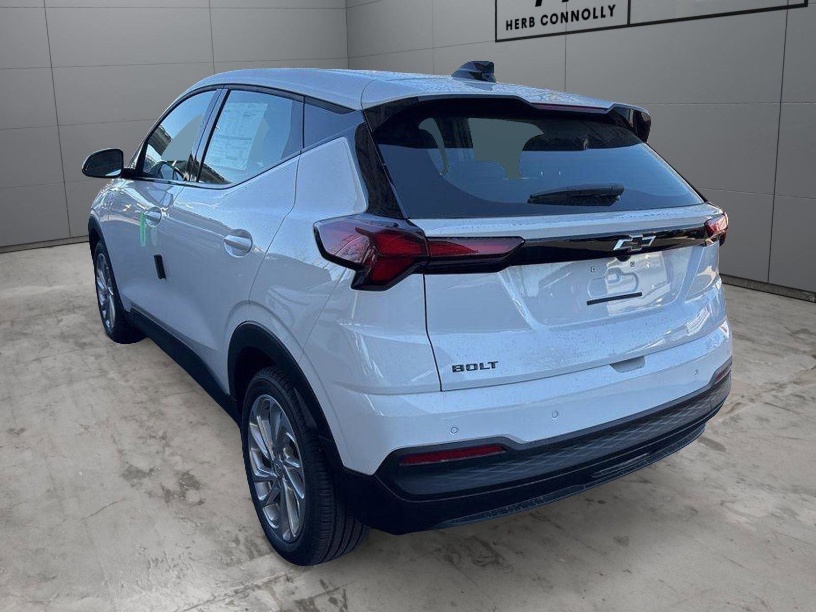 New 2027 Chevrolet Bolt LT w/ Comfort Package image 9