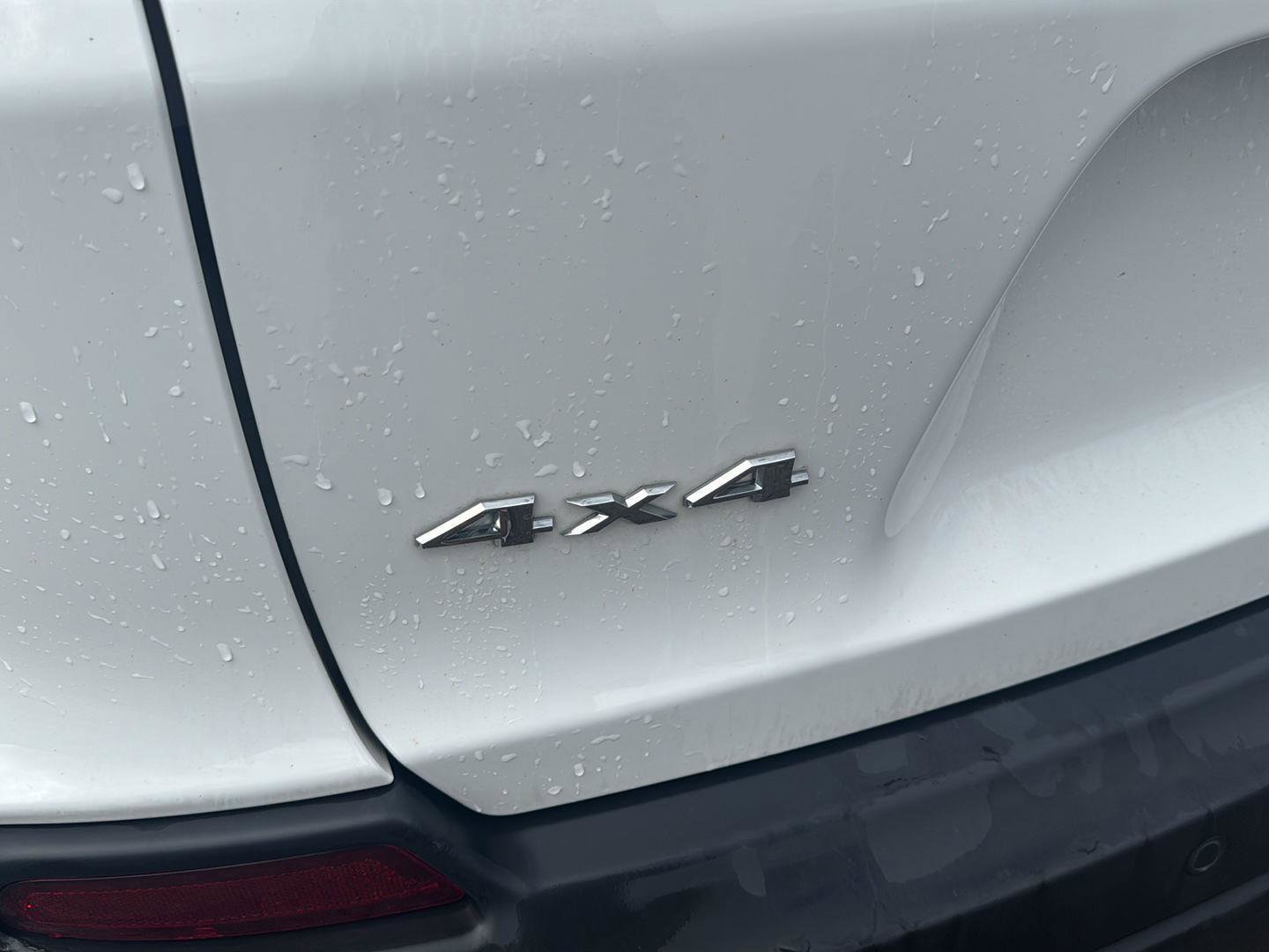 Used 2021 Jeep Cherokee Latitude Lux w/ Comfort/Convenience Group image 4