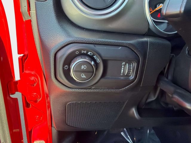 Used 2023 Jeep Gladiator Overland image 30