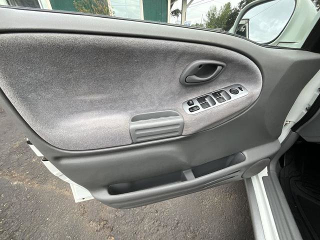 Used 2004 Suzuki Grand Vitara LX AWD/4WD image 7