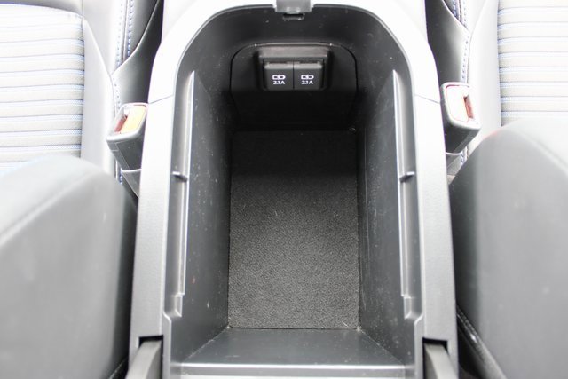 Used 2019 Toyota RAV4 XSE image 18