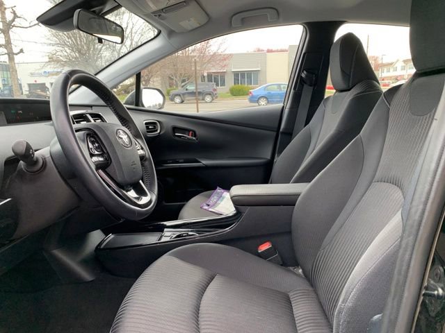 Used 2022 Toyota Prius Prime LE image 14