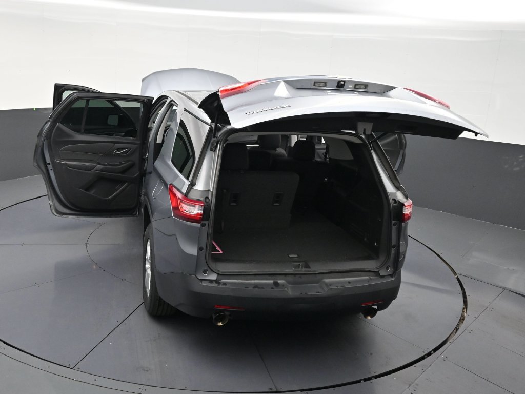 Used 2019 Chevrolet Traverse LS FWD image 32